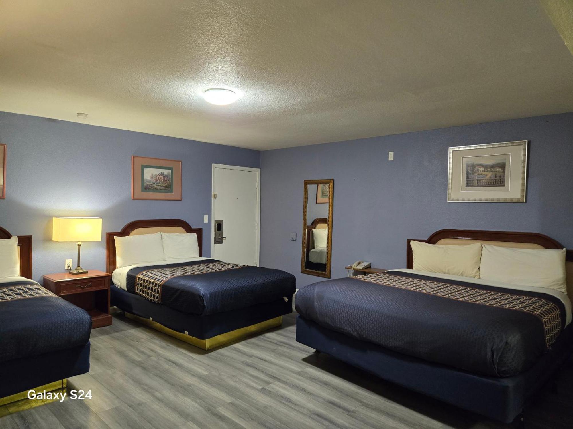 Rodeway Inn & Suites Blythe I-10 Dış mekan fotoğraf