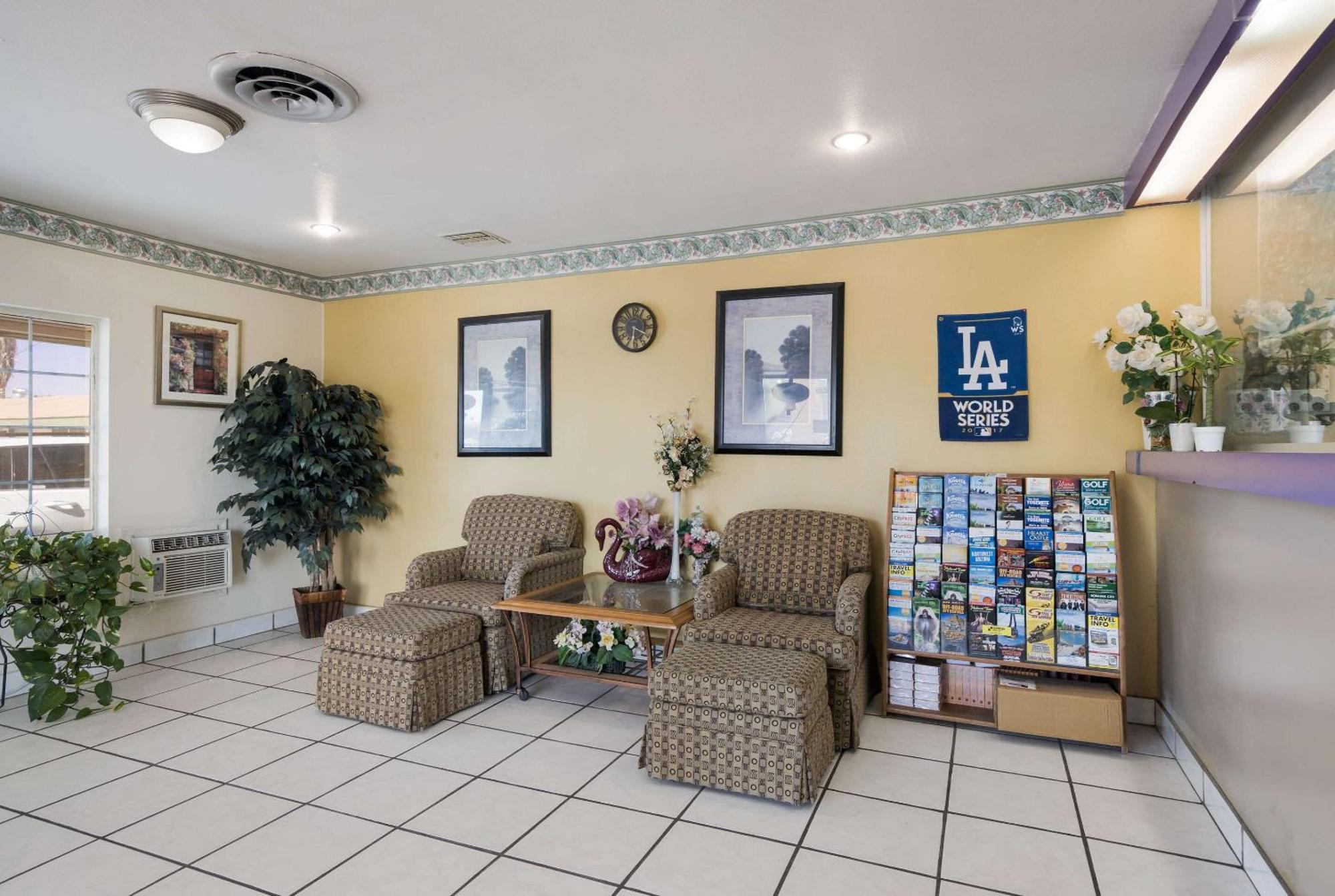 Rodeway Inn & Suites Blythe I-10 Dış mekan fotoğraf