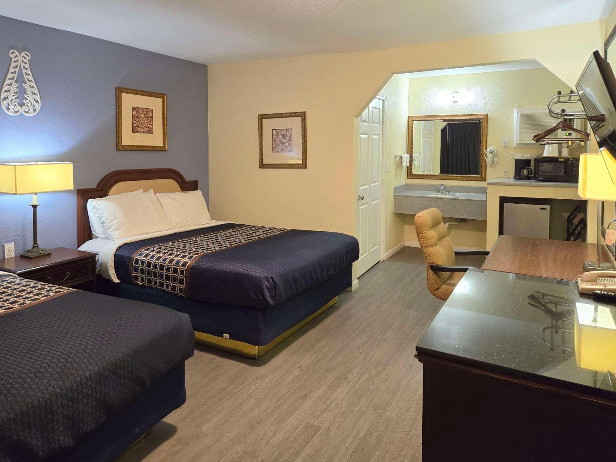 Rodeway Inn & Suites Blythe I-10 Dış mekan fotoğraf