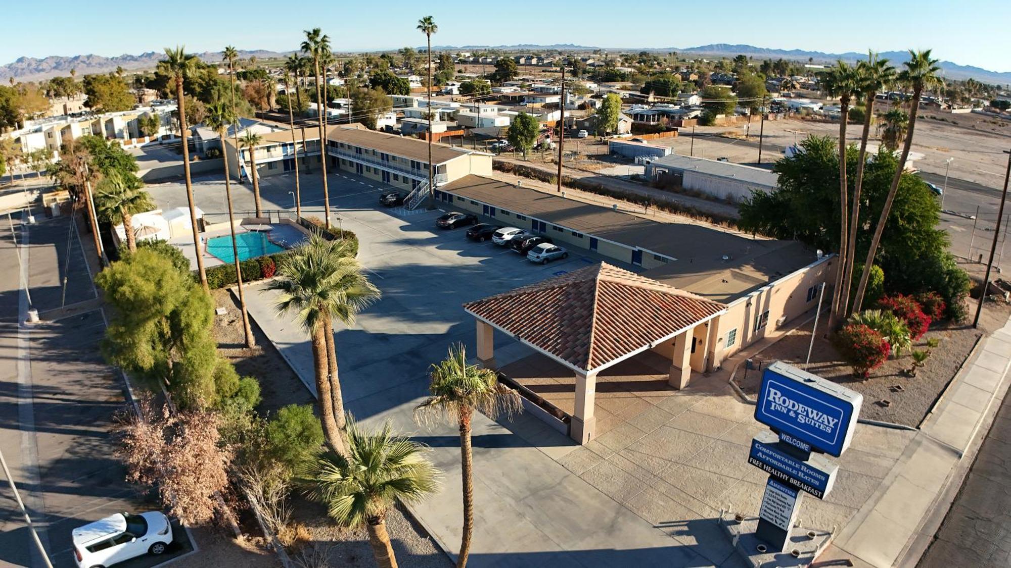 Rodeway Inn & Suites Blythe I-10 Dış mekan fotoğraf